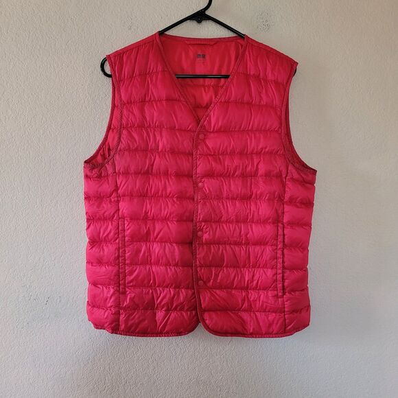 Uniqlo Jackets & Blazers - Uniqlo Vest Women Medium Red Down Puffer Coat Quilted Lightweight Insulated